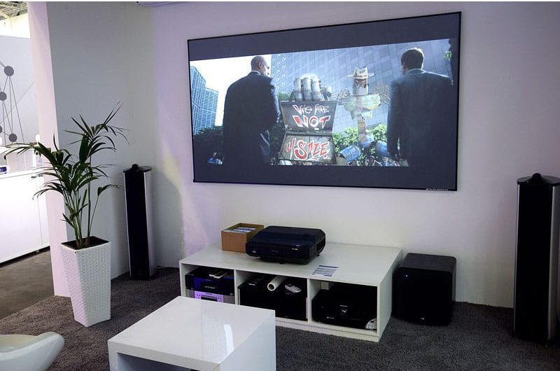 Epson-EH-LS100 Epson EH LS