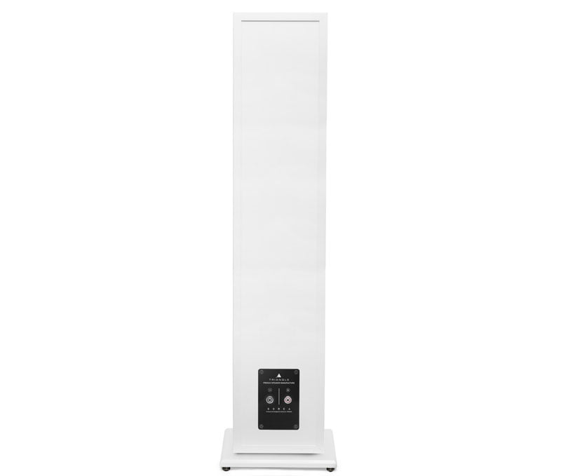 TRIANGLE BOREA BR PACKSHOT WHITE