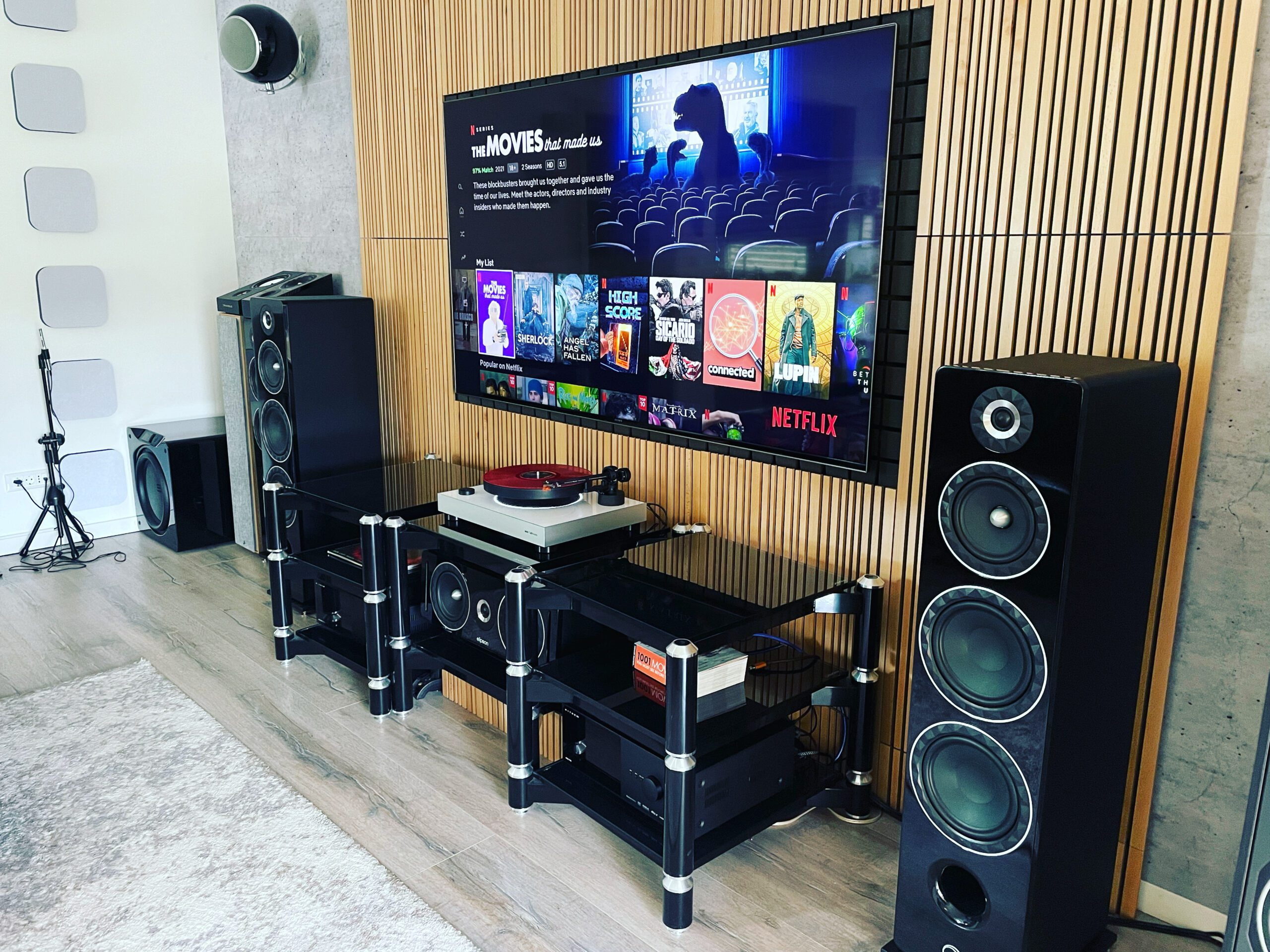 AVDIO VIDEO SHOWROOM