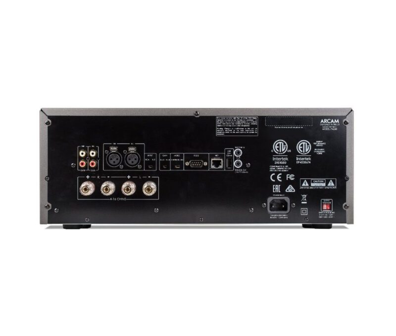 Močnostni ojačevalnik Arcam pa240
