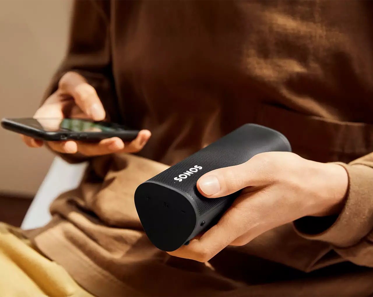 Sonos Roam - Shadow Black prenosni zvočnik