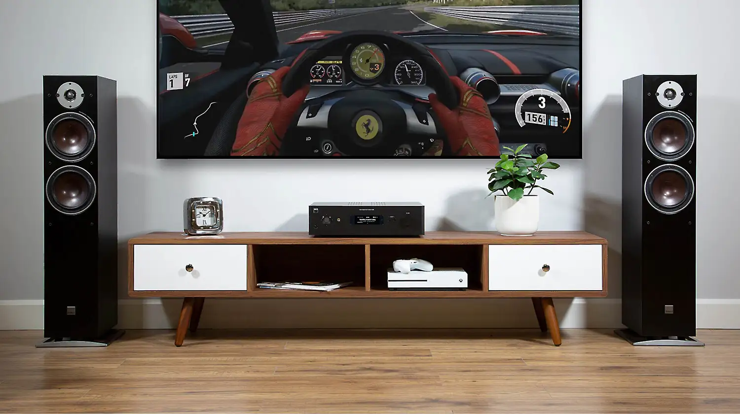 Hibridni pretočni ojačevalec Nad C 399