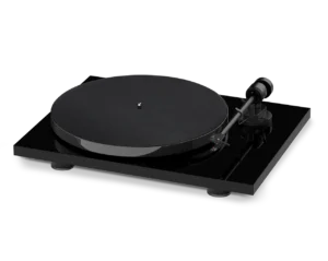 Pro-Ject E1 - črn