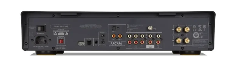 Integrirani ojačevalnik Arcam Radia A15