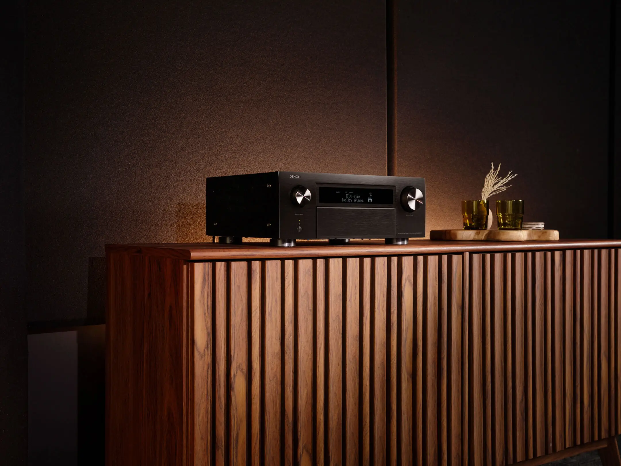 AV receiver Denon AVC-X6800H