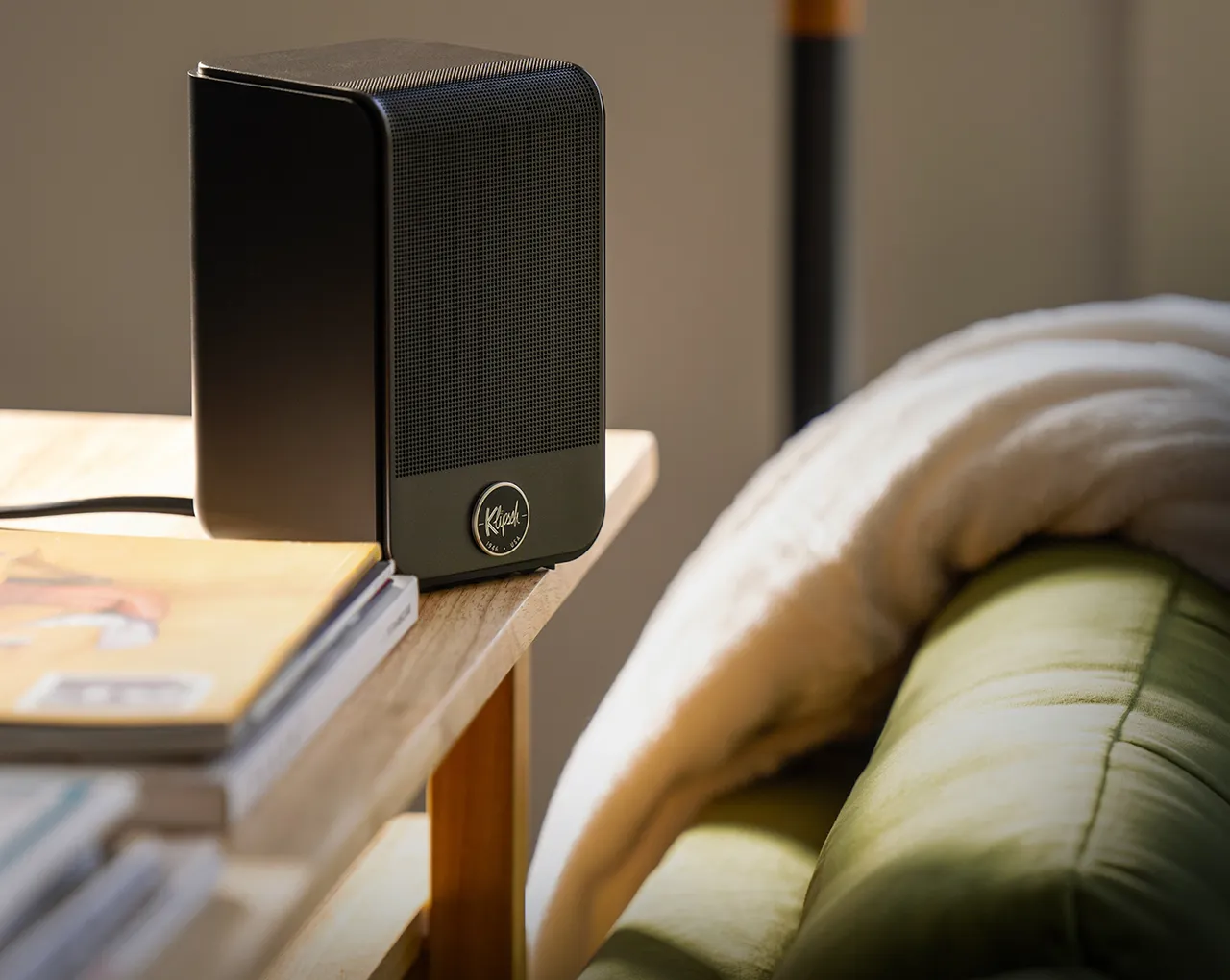 Klipsch Flexus XSURR 100 prostorski zvočniki