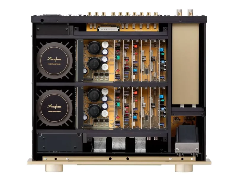Predojačevalec Accuphase C-2900