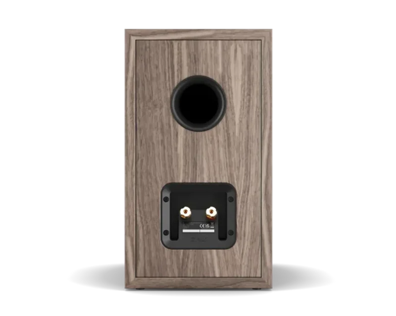 DALI SONIK 3 kompaktni Hi-Fi zvočnik v elegantni leseni izvedbi