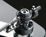 Pro-Ject Signature 12.2 – high-end gramofon referenčni zvok