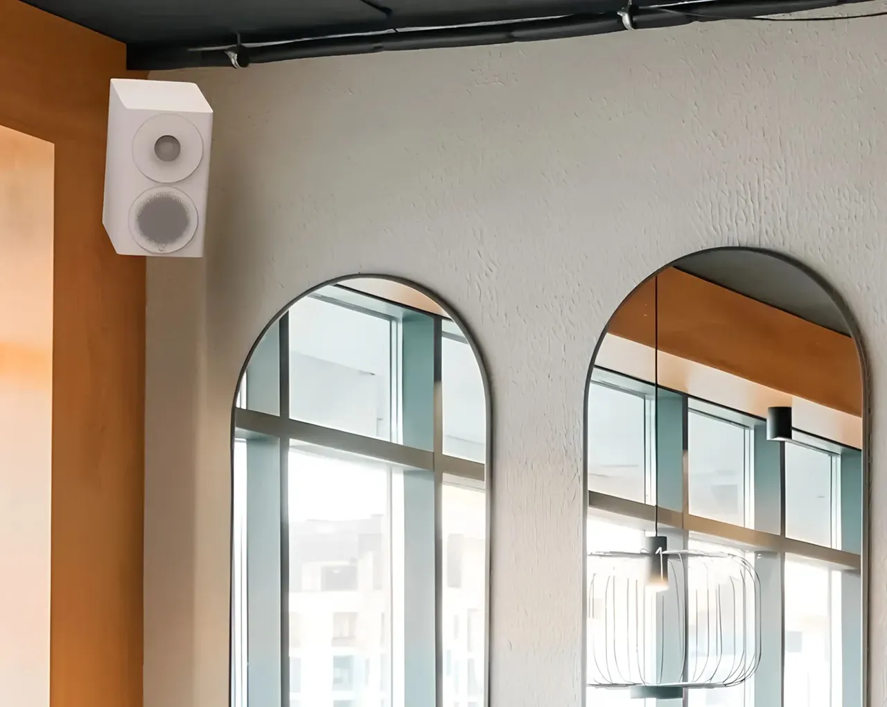 Monitor Audio Radius 3 4G kompakten Hi-Fi knjižni zvočnik