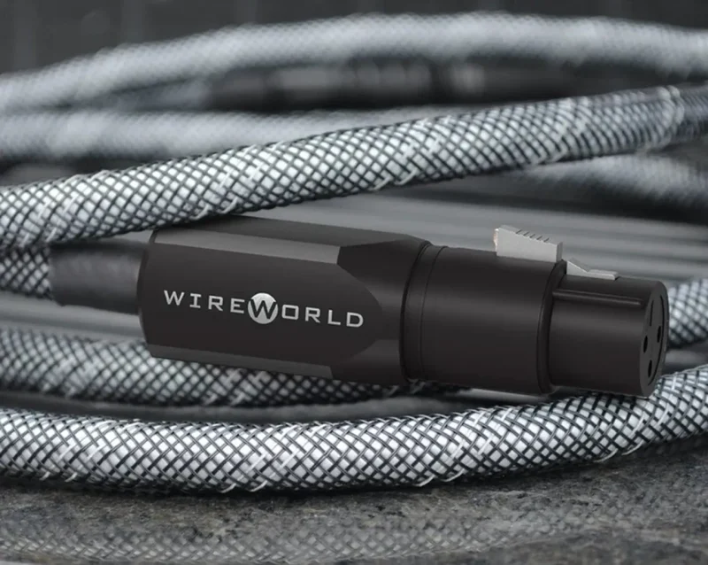 Platinum Starlight® 10 – balansirani digitalni avdio kabel